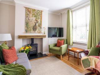 Pass the Keys Bath Road Retreat 2 bedrooms with garden - Cheltenham - 6