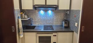 STUDIO 22M2 A IVRY/SEINE-A 200 METRES DE PARIS. PROCHE METRO 7 - 2