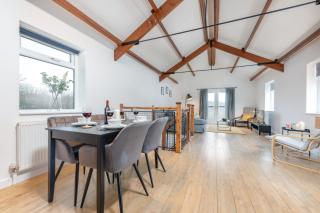 StayRight- 2 Bedroom House, Centrally Located & Close Walk to City Centre - Cardiff - 5