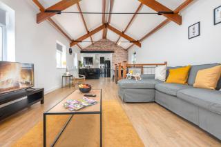 StayRight- 2 Bedroom House, Centrally Located & Close Walk to City Centre - Cardiff - 0