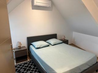 Spacious flat close to the railway station - 4