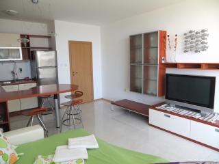 Holiday Apartment in Riviera Complex - 3