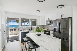Serenity by the Sea Ultimate Beachfront Escape - Hauula - 0