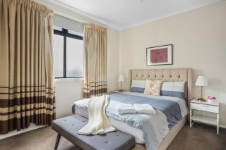 New Comfort house near Box Hill - Nunawading - 3
