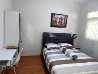 Parana House Lombok - Cakranegara - 3
