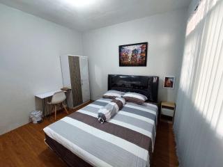 Parana House Lombok - Cakranegara - 1