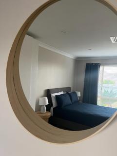 Spacious 5-bed house opposite IGA & Golf Course - Kalgoorlie - 3