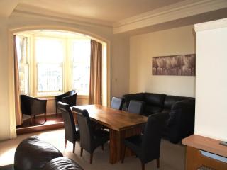 Royal Mile Mansions Apartment Edinburgh - Edinburgh - 8