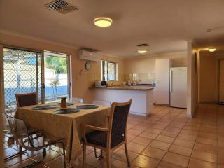 The Golfers Rest. - 1