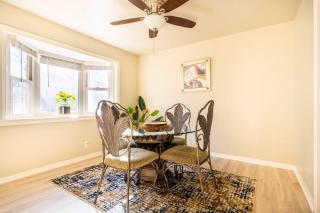 5 Beds, 2 Full Baths, w/Gazebo, w/Fenced Backyard - Yuba City - 4