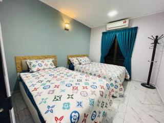 Afamosa golf resort private villa 5 rooms 909 bumiputra alor gajah - Kampong Alor Gajah - 7