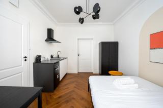 Metro Wileński Varsovia Studio #1 by BookingHost - 6