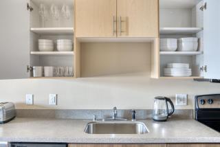 Queen Anne 1br w gym wd lounge roof deck SEA-575 - 3