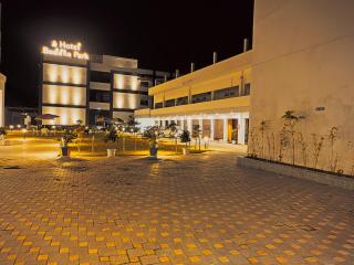 Hotel Buddha Park near Sarnath, Varanasi - Varanasi - 9