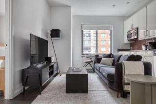 Gorgeous Midtown W 1BR w Gym nr Times Sq NYC-651 - Nova Iorque - 0