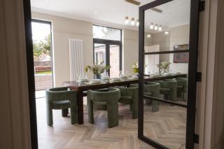 Our House Collective - Luxury Stay in Lincoln City Centre, Hot tub, Sleeps 16 - Lincoln - 0