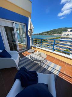 Apartamento con vistas al mar B5 Urb Puerto Azul - Cedeira - 0