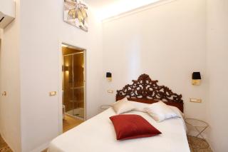 BREATHE LIGURIA - LUCY 1 bedroom and 1 apartment in a newly renovated nineteenth-century building in the historic center near the sea - La Spezia - 1