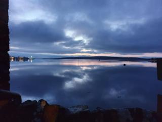 Waterfront Apartment, St Margarets Hope, Orkney - St Margaret's Hope - 5
