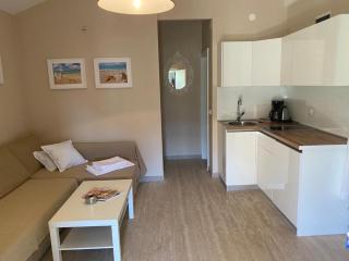Home Apartments - Seline - 9