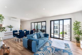 Stunning 3 BDR Flat W/ Rooftop Pool by LovelyStay - Albufeira - 5