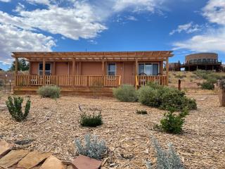 Willow Street Cottages - Bluff - 4