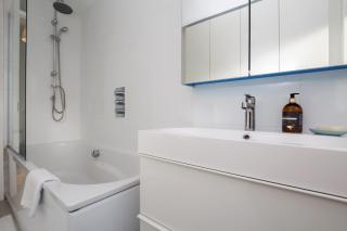 Stylish and Cosy 1 BDR Apt, Ealing Broadway - Londra - 2