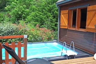 Le Chalet du lac avec spa et piscine privés pour le printemps et l'été et poêle à bois réconfortant en hiver - Beaulieu - 0