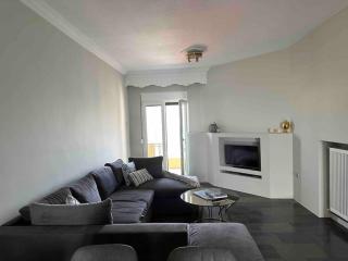 Panoramic Port Penthouse - 7