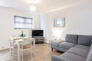Cosy & Fully Equipped Cottage in Swinton - 9
