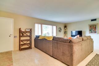 Sunny Seminole Retreat with Patio, Near Beaches! - Redington Shores - 6