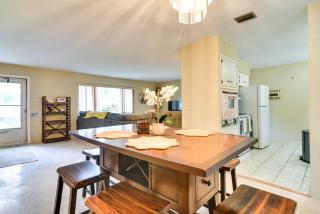 Sunny Seminole Retreat with Patio, Near Beaches! - Redington Shores - 1