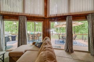 Cozy Dover Home with Boat Dock, Fire Pit and Deck! - 4