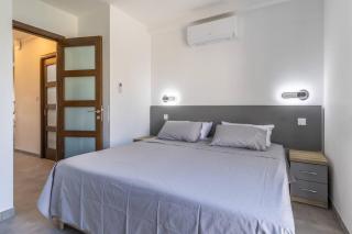 Nocturnal Elegance Apartment by Solea - Sliema - 3