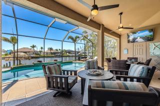 Villa Neptune's Grotto- BRAND NEW with heated Pool, Hot Tub, and dock with Tiki - Matlacha - 7