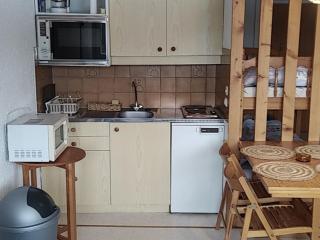 Studio rénové au pied des pistes avec parking, cosy et pratique - FR-1-515-153 - 2