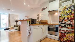 Housing Plaza de la Merced by SharingCo - 4