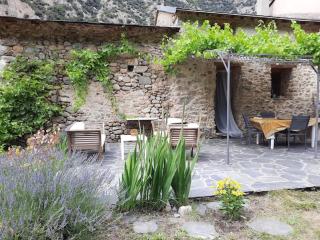 Maison traditionnelle catalane avec jardin - - 1