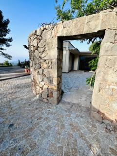 Villa atypique - Vue mer et piscine chauffée - Grasse - 9