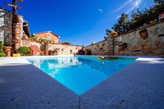 Rustical Vila VERDE with traditional Tavern & Pool - Jasenice - 9