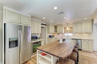 Anna Maria Island - Private Home w/ New Pool - 4