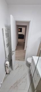 ELIAS LUXURY HOME - 1
