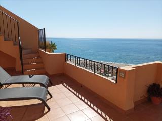 Carvajal Beach Seaview Apartment - 0