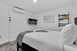 Lovely 2 bedroom Studios-Suite Walking Distance To Ocean - Hollywood - 6