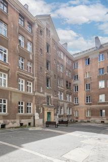 Metro Wileński Varsovia Studio #5 by BookingHost - 1