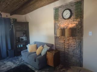 Acorn Cottage - 3