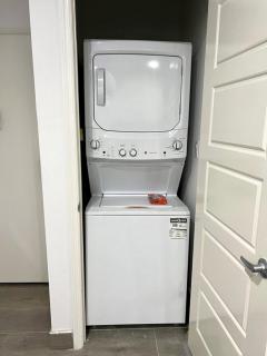 Cozy Modern Brooklyn Apartment w/ Balcony - Brooklyn - 1