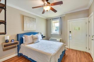 Auburn Retreat with Balcony - Walk to Campus! - Auburn - 1