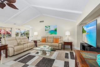 Villa Poseidons Passage- Roelens Vacations - Cape Coral - 3