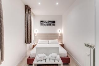 A Touch of Rome Guesthouse - Rome - 9